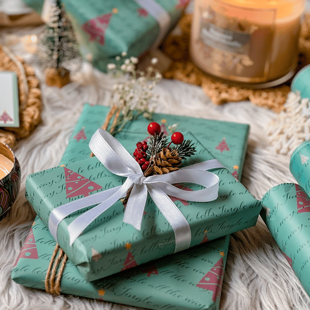 The Christmas Tree Gift Wrap - Shop Bestories